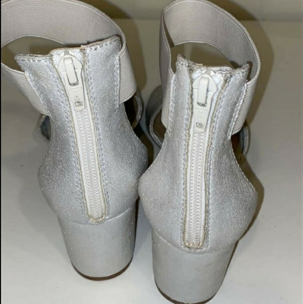White Mountain Ever Fabric Open Toe Formal.... - Picture 8 of 10